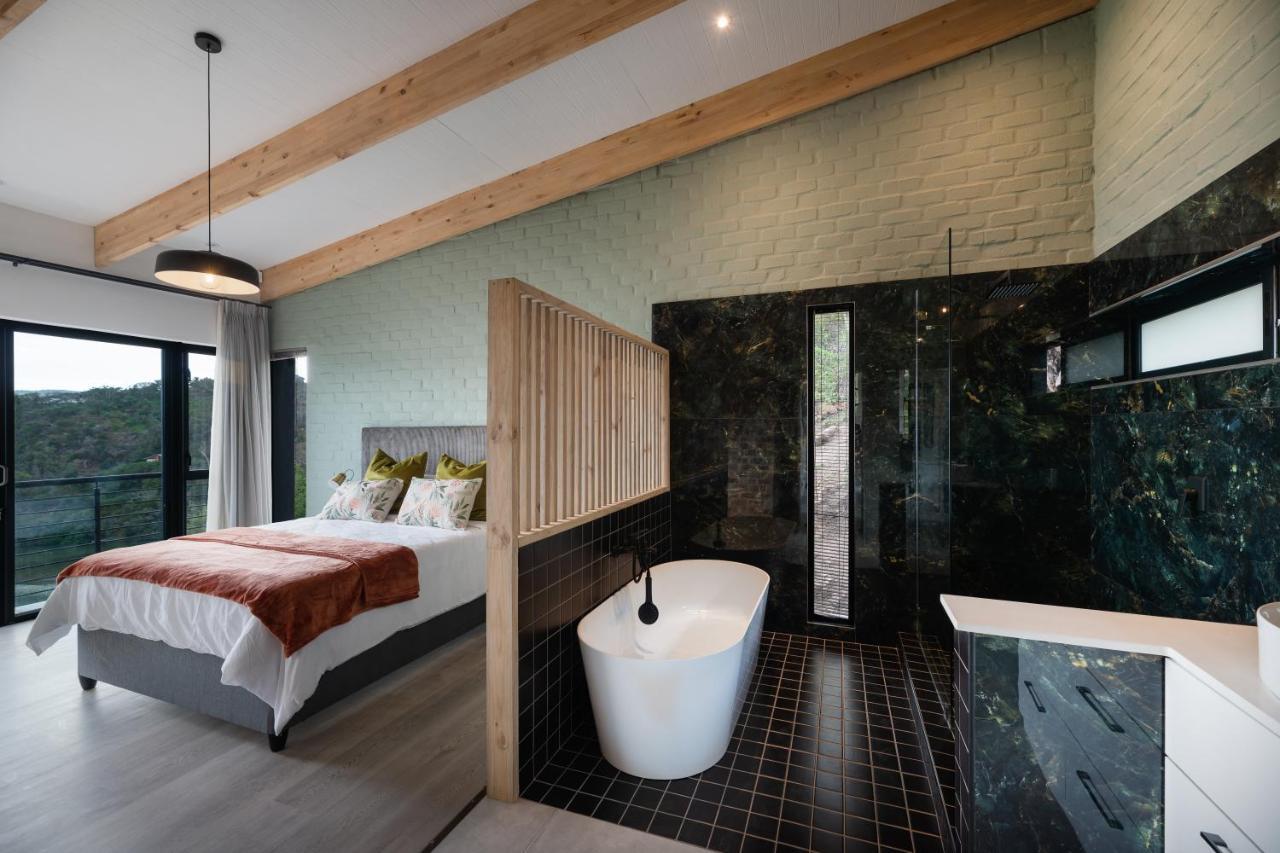 Knysna Lagoon Views In Style With Solar Backup Exterior photo